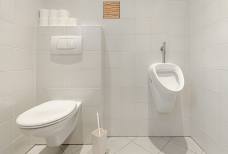 Landhaus Fux - WC piscina